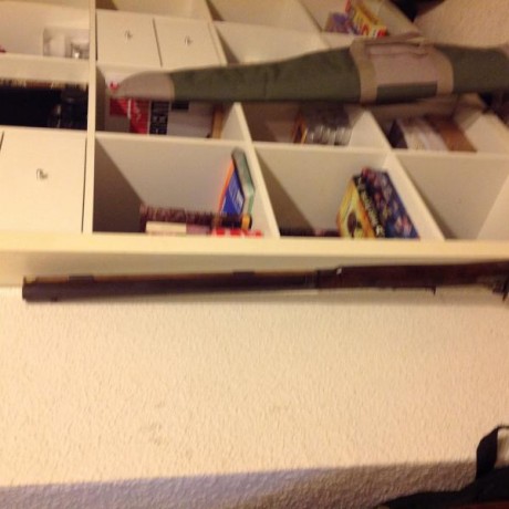 Se vende rifle Pedersoli Hawken Rocky Mountain acabado Maple, CERRAR GRACIAS 00