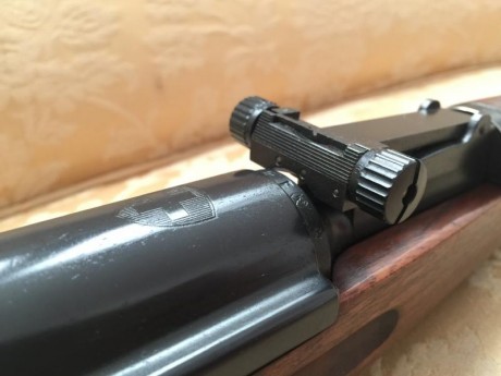 Vendo fusil suizo k31 comprado nuevo con 1.245 disparos, incluye multitud de accesorios:

Kit de limpieza 12