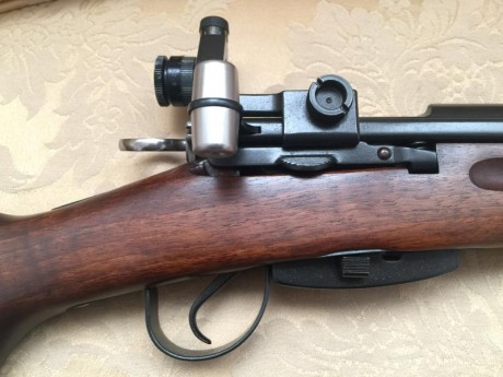 Vendo fusil suizo k31 comprado nuevo con 1.245 disparos, incluye multitud de accesorios:

Kit de limpieza 10