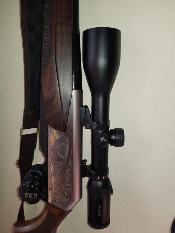 Browning MK3 edición limitada 50 aniversario, grabados de plata y oro con adornos de ciervo y jabalí en 00