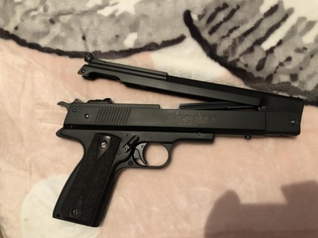 Buenas!!! Vendo Hw 45 cal 5,5 mas estos extras :
Cachas de madera artesanales de la India ,cachas originales,cañón 161