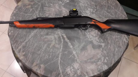 Extraordinaria arma,con poco más de un año de antiguedad y apenas una caja de cartuchos disparada.Practicamente 30