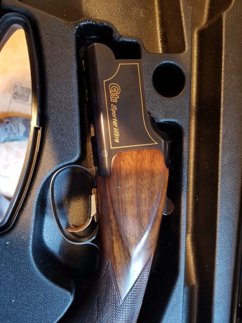Vendo Browning Ultra GTI Sporter, 76 ctms. de cañon, 6 chokes Invector Plus, monogatillo, expulsora, selector 12