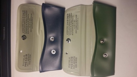 CERRAR VENDIDO GRACIAS Vendo de mi coleccion,una Funda de la pistola Berman muy bien conservada 150e dos 22