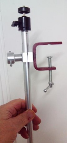 VENDO soporte para telescopio, regulable en altura e inclinación
La garra se desliza a lo largo de la 00