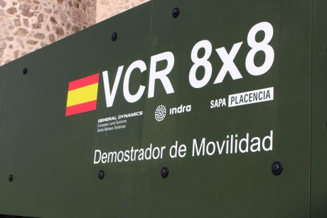 El nuevo 8x8 o "VCR" por Vehículo de Combate de Ruedas del Ejército de Tierra y se supone que 11