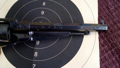 Revolver avancarga Santa Barbara modelo Remington New Army en calibre 44 con bonitos grabados en toda 12
