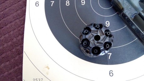 Revolver avancarga Santa Barbara modelo Remington New Army en calibre 44 con bonitos grabados en toda 32