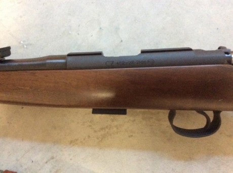 Vendo Cz 452 ZKM calibre 22lr 
Está como nueva muy bien cuidada
400€+portes
La carabina se encuentra en 00