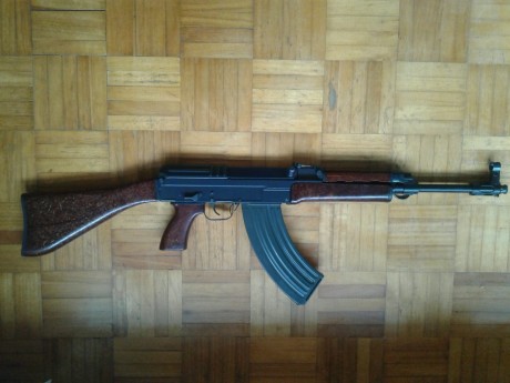 Vendo Vz 58, calibre 7,62X39, repetición manual, apenas a sido utilizado, se entrega con dos cargadores.
Vendido, 00
