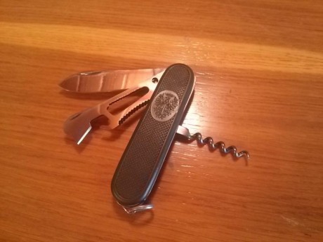 En buen estado de uso.

   30€  

Portes a la península incluidos. 01