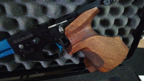 Hola a todos...

VENDIDA pistola Alfa Proj Sport CO2, por pasarme al PCP, equipo compuesto por:

- Pistola 11