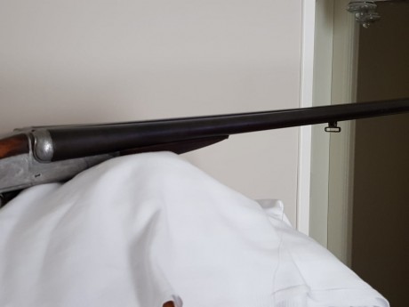 Exclusiva escopeta inglesa de la prestigiosa casa Joseph Lang. Es el modelo  "underlever". Año 01