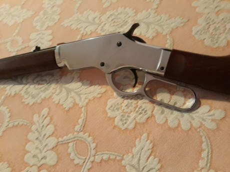 Uberti silverboy 22 lr guiado en E pero con los certificados Bope y Defesa para inscribir en Libro de 00