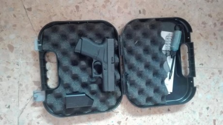 Se vende Glock 43, prácticamente nueva, con dos cargadores (uno sobredimensionado y otro no para facilitar 00