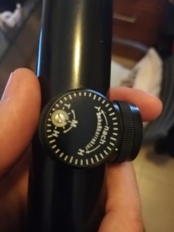 Un amigo vende estos dos visores, uno es un 1,5 a 6 x 42 con carril s&b y el otro un 1/4 a 4 sin campana 30