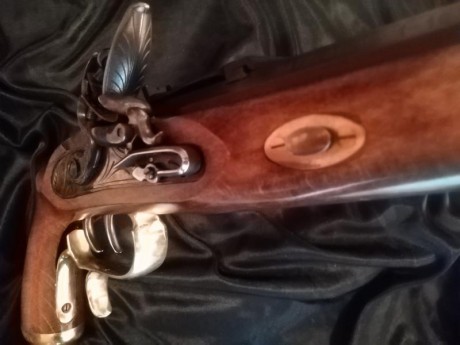 Pistola usada por los tramperos y compañera del Hawken.
Este modelo de Ardesa es conocido por su fiabilidad 00