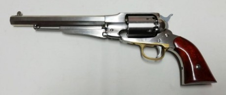 VENDO revolver de avancarga UBERTI Remington New model Army, cal. 44, en acero inoxidable.
Muy buen estado.
Precio 00