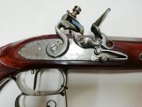 VENDO pistola Le Page de pedernal, cal.44 de PEDERSOLI
En excelente estado
Precio 700 euros, mas portes
 02