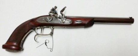 VENDO pistola Le Page de pedernal, cal.44 de PEDERSOLI
En excelente estado
Precio 700 euros, mas portes
 01
