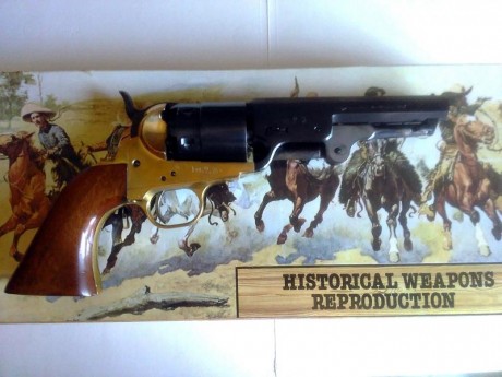 Precioso revolver utilizado por las fuerzas del orden estadounidenses de su época y arma favorita de Wild 02