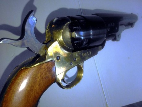 Precioso revolver utilizado por las fuerzas del orden estadounidenses de su época y arma favorita de Wild 01