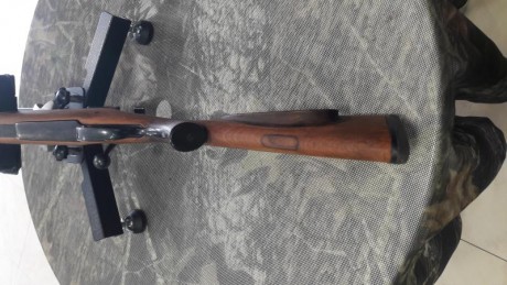 Perfecto de madera,pavón y mecanismos.Se cambia por rifle en calibre inferior o superior e igual estado.Aunque 11