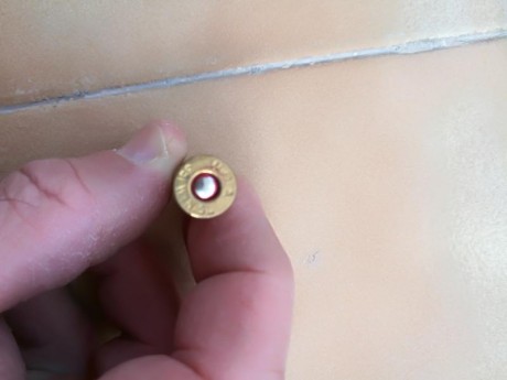 Hola, hace pocos días he tenido en mis manos una carabina semiautomática winchester mod 1907 del .351 71