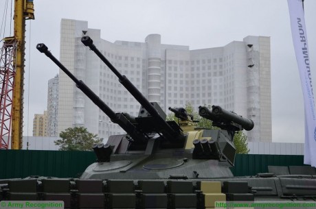 La empresa Zhytomyr presenta una versión similar al BMPT 1 ruso:
Es un chasis de T-64 con torre de cañones 03