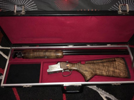 Vendo Miroku MK38 Trap en muy buen estado y muy poco uso con varias mejoras.

Posee maderas de nogal turco 00