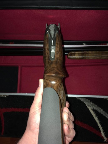 Vendo Miroku MK38 Trap en muy buen estado y muy poco uso con varias mejoras.

Posee maderas de nogal turco 12