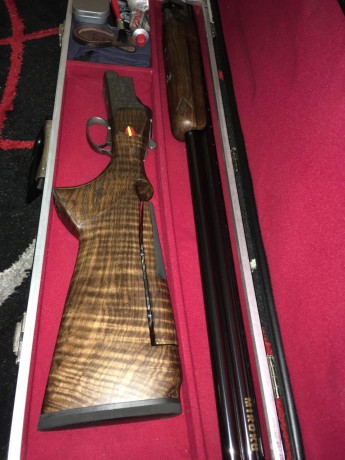 Vendo Miroku MK38 Trap en muy buen estado y muy poco uso con varias mejoras.

Posee maderas de nogal turco 11