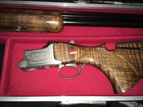 Vendo Miroku MK38 Trap en muy buen estado y muy poco uso con varias mejoras.

Posee maderas de nogal turco 21