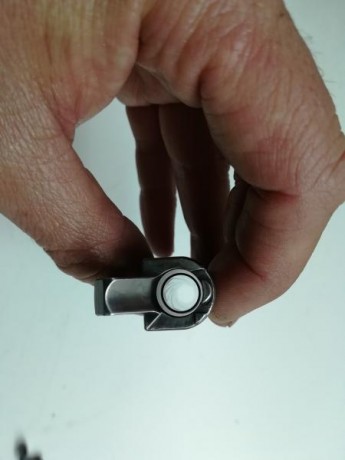 Vendo cz shadow, esta increible sin marcas ni roces, poco uso y lleva guia de acero y alza ajustable de 10