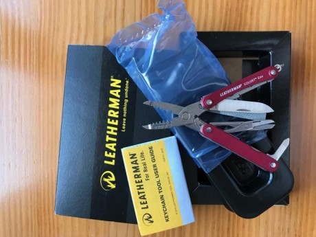 Leatherman Squirt ES4 como nueva, con caja y documentación (es la de la foto). 25 euros envío incluido 00