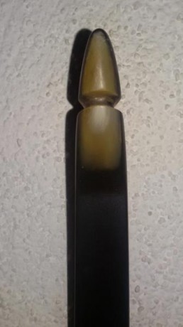 Buenas compañeros, un amigo me pide le ponga en venta este magnifico arco de las siguientes caracteristicas 00