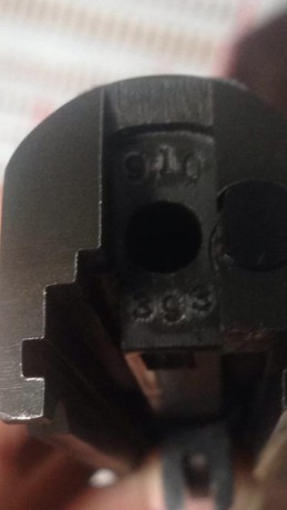 Vendo esta pistola de colección de la segunda guerra mundial procedente de Alemania, se fabrico en el 91