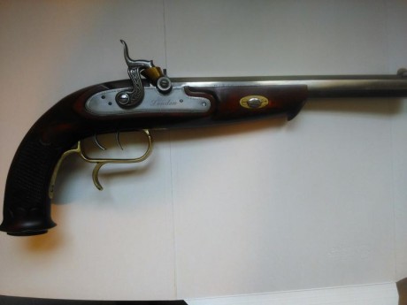 Vendo pistola de Ardesa Parker Of London de pistón con doble gatillo al pelo.
Buena para competición.
Cañón 02