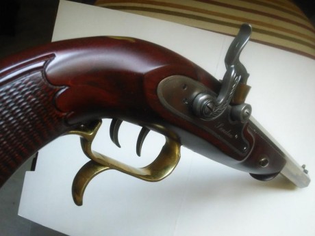 Vendo pistola de Ardesa Parker Of London de pistón con doble gatillo al pelo.
Buena para competición.
Cañón 00