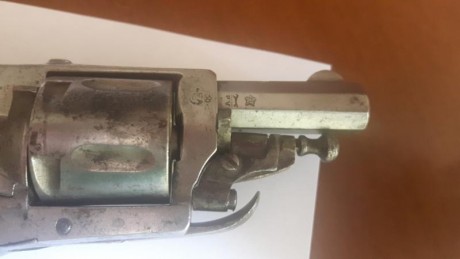 Hola compañeros, hace años que encontro mi padre en un desvan de mi abuelo dos revolveres velodog inutilizados 00