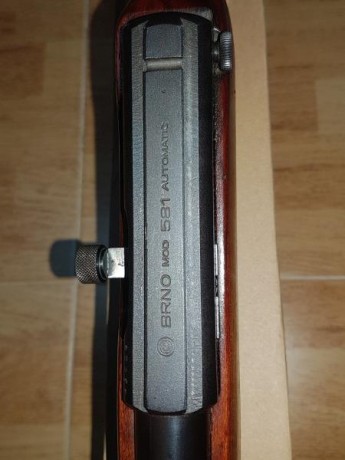 Hola a todos.
Vendo carabina BRNO modelo 581 semiautomática, en muy buen estado y dos cargadores.
Precio 01