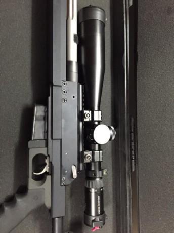Vendo UNIQUE FMR RS1 SNIPER del calibre 308. 
Con gatillo JEWELL.
Con funda de cuero para el cerrojo.
Con 02