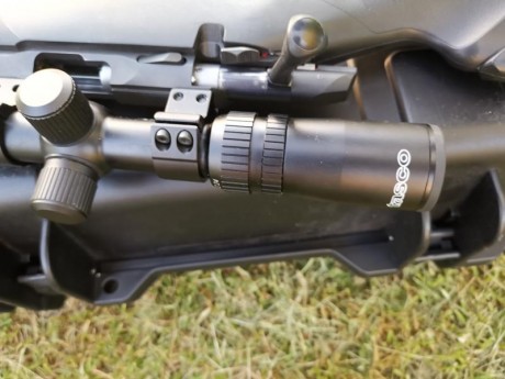Se vende Sako Quad Heavy Barrel del calibre 22LR
Unos 1500 disparos
Gatillo al pelo
Va con un visor Tasco 00