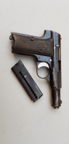 Otro astra 300 de la misma coleccion , pero con patina, pero todavia bien.

Inscrito en el Libro de Coleccionsita 00