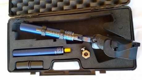 Vendo Hammerli AP40 en muy buen estado, muy cuidada con dos cilindros y manual de instrucciones en su 00
