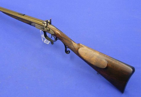 Voy a colocar unas fotos de un arma larga alemana de llave de mecha del siglo XVI. 22