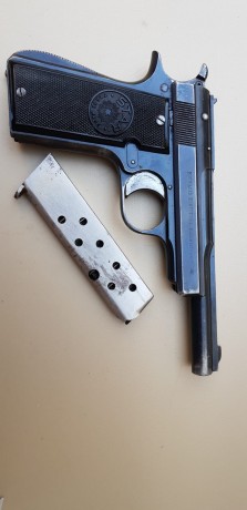 Menos frecuente este modelo.

Inscrito como arma historica en el libro de coleccionista
precio 700 00