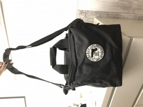 Funda para ipsc + 3 cargadores de glock 17 con sus respectivos portacargadores para cinturon + mochila 01