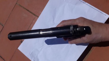 Star A del 9 largo ,bonita Y poco comun  con empuñadura para tirador de fabrica ,precio 1000 euros rebajada 02