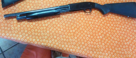 Buenas noches,
Vendo mi Mossberg 500A cañon cilindrico de 47cm.
La compré hace 2 años a un compañero con 00